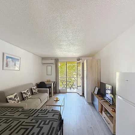 Daire Bord De Boulouris A Raphael *